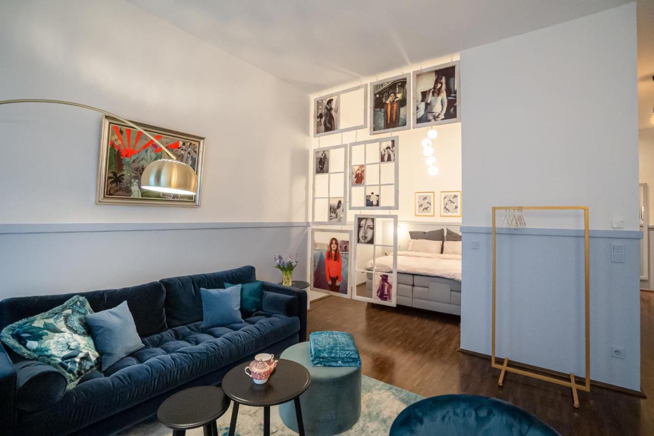 Designer Loft-Ferienwohnung Im Zentrum Mit Tiefgaragen-Parkplatz, Waschmaschine Und Privatterrasse Leipzig Dış mekan fotoğraf