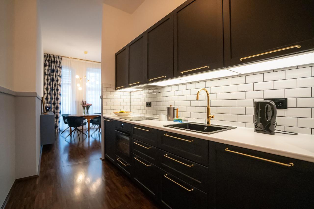 Designer Loft-Ferienwohnung Im Zentrum Mit Tiefgaragen-Parkplatz, Waschmaschine Und Privatterrasse Leipzig Dış mekan fotoğraf